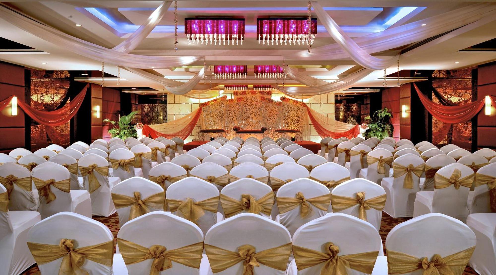 Radisson Mumbai Goregaon Exteriér fotografie